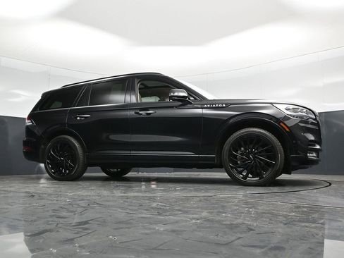 Used 2024 Lincoln Aviator Reserve w/ Equipment Group 201A AWD/4WD image 64