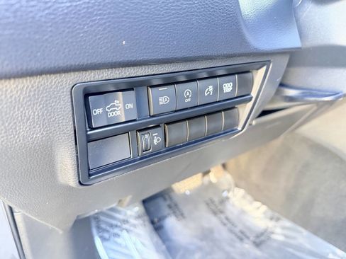 Used 2023 Toyota Tundra SR5 AWD/4WD image 11