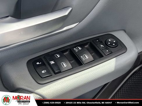 Used 2022 RAM 1500 Big Horn AWD/4WD image 15