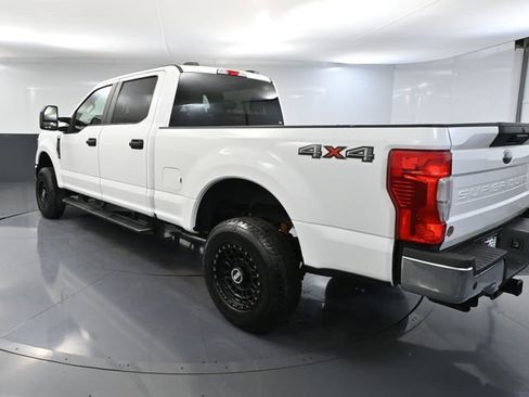 Used 2021 Ford F250 XL w/ Power Equipment Group image 9