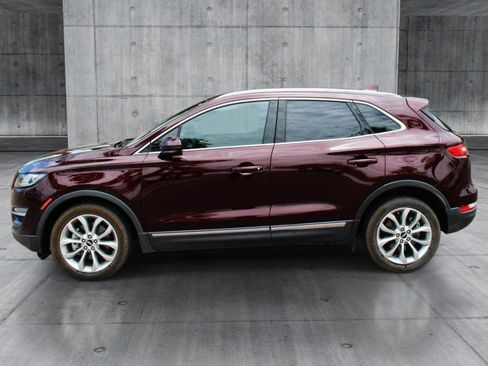 Used 2019 Lincoln MKC Select w/ Select Plus Package FWD image 2
