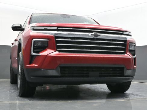 New 2026 Chevrolet Traverse LT FWD image 37