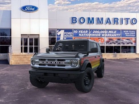 New 2026 Ford Bronco Big Bend w/ Free Wheeling Package AWD/4WD image 2