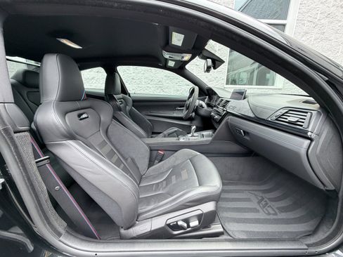 Used 2019 BMW M4 CS w/ Executive Package RWD image 38