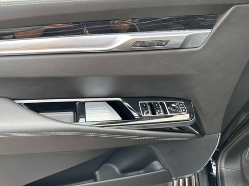 Certified 2026 Cadillac Escalade ESV Sport w/ LPO, ONYX Package AWD/4WD image 20