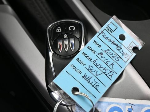 Used 2025 Buick Envista Preferred FWD image 22