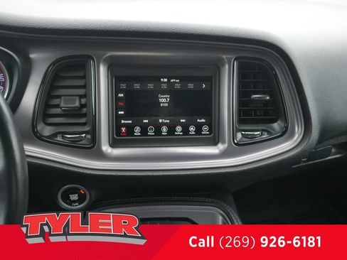 Used 2023 Dodge Challenger SXT RWD image 38