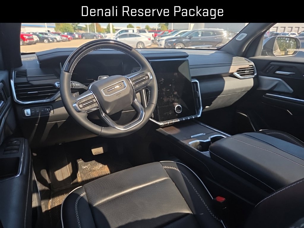 Used 2025 GMC Acadia Denali w/ Super Cruise Package AWD/4WD image 14