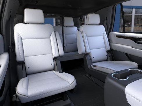New 2026 Chevrolet Tahoe Premier AWD/4WD image 17