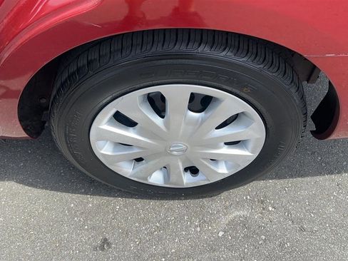 Used 2019 Nissan Versa SV FWD image 27