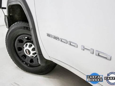 Used 2022 GMC Sierra 3500 Pro w/ Convenience Package image 10