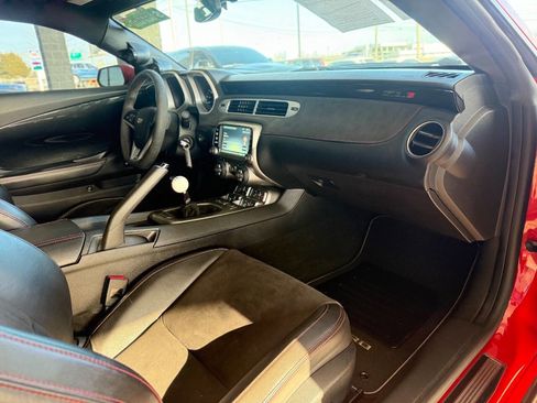 Used 2013 Chevrolet Camaro ZL1 image 37