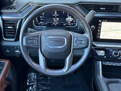 Used 2025 GMC Sierra 2500 Denali Ultimate AWD/4WD image 16
