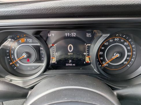 Used 2024 Jeep Wrangler Unlimited Sport AWD/4WD image 14