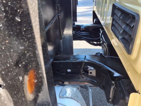 Used 2019 Ford F550 2WD Regular Cab Super Duty image 20