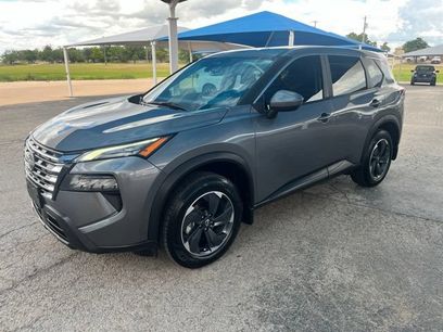 Used 2024 Nissan Rogue SV