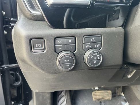 Used 2024 Chevrolet Silverado 2500 LT image 20