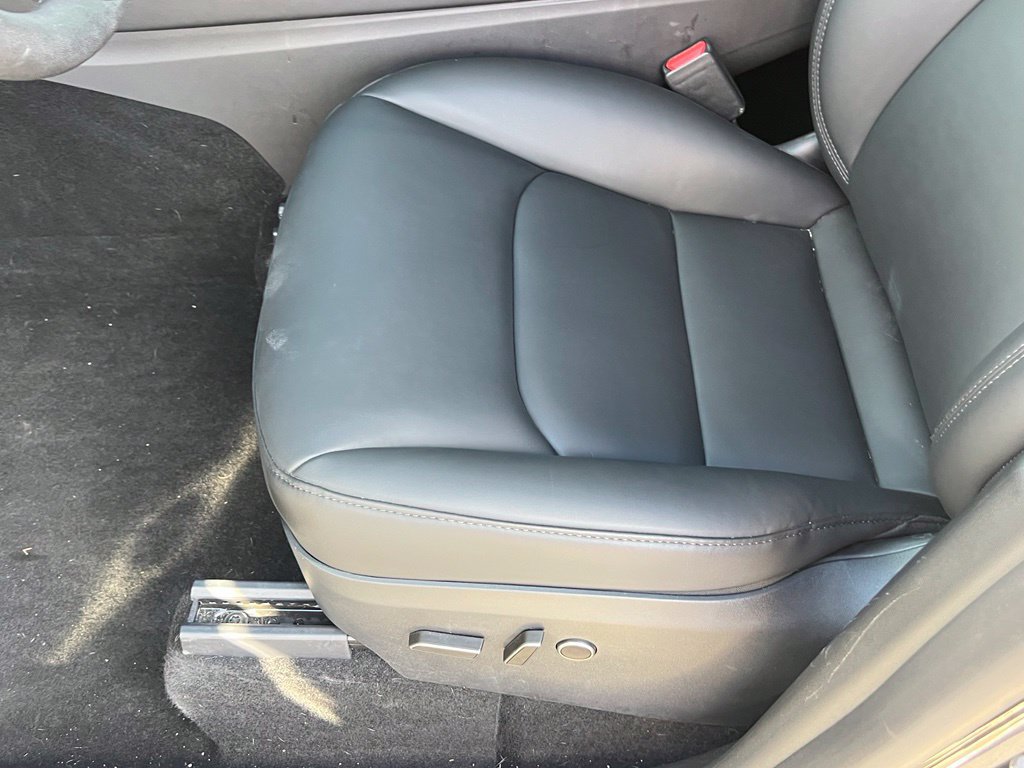 Used 2024 Tesla Model Y Performance AWD/4WD image 24