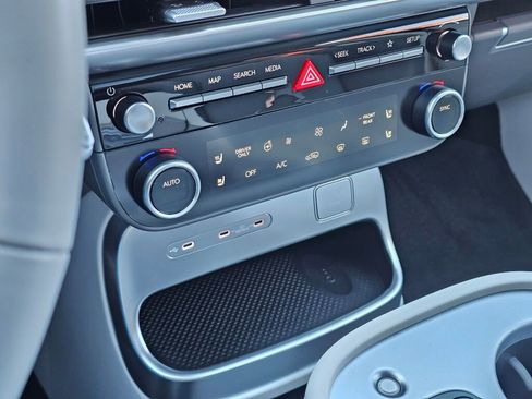 New 2026 Hyundai Ioniq 9 Limited w/ Tow & Go Package image 19