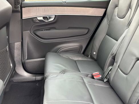 New 2026 Volvo XC90 B6 Ultra w/ Protection Package image 13