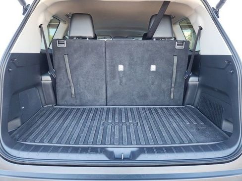 Used 2024 Toyota Grand Highlander AWD image 22