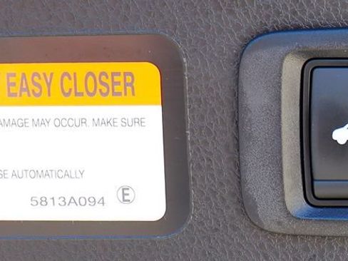 Used 2024 Mitsubishi Eclipse Cross SEL AWD/4WD image 26