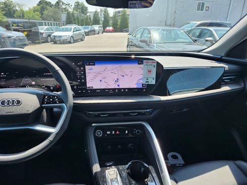 New 2025 Audi Q5 Premium Plus image 23