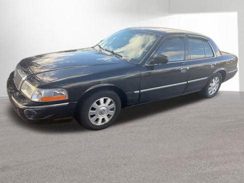 Used 2004 Mercury Grand Marquis LS image 10