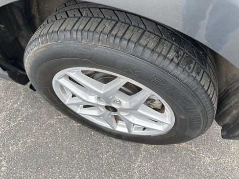 Certified 2024 Ford Edge SEL AWD/4WD image 18