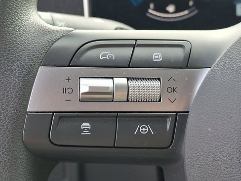 Used 2025 Hyundai Sonata SE FWD image 20