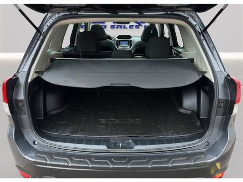 Used 2020 Subaru Forester Premium AWD/4WD image 34