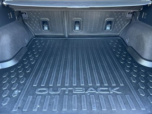 Used 2024 Subaru Outback Limited XT AWD/4WD image 16