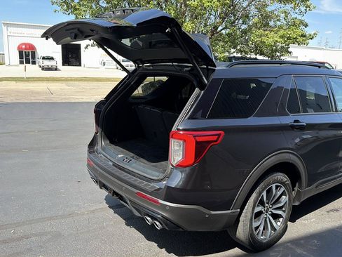 Used 2020 Ford Explorer ST w/ Premium Technology Package AWD/4WD image 27