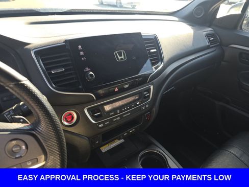 Used 2023 Honda Passport TrailSport image 11