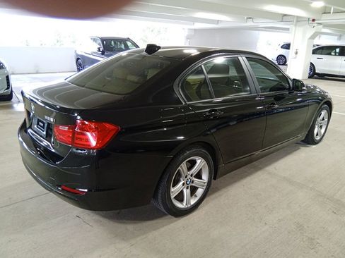 Used 2015 BMW 328i xDrive Sedan AWD/4WD image 5