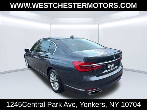 Used 2019 BMW 740e xDrive w/ Executive Package AWD/4WD image 7