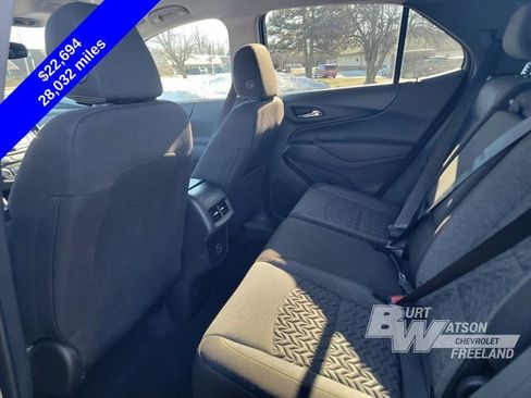 Used 2024 Chevrolet Equinox LT w/ LPO, Floor Liner Package image 21