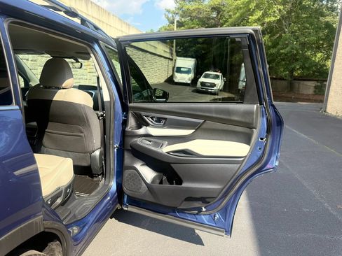 Used 2021 Subaru Ascent Premium w/ Convenience Package AWD/4WD image 30