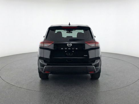 Used 2025 Nissan Rogue SV image 7