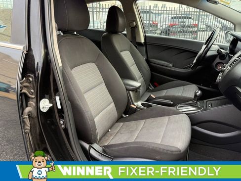 Used 2014 Kia Forte EX image 11