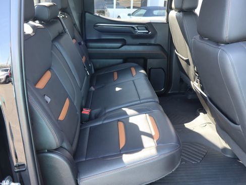 Used 2023 GMC Sierra 1500 AT4 w/ AT4 Premium Package image 37