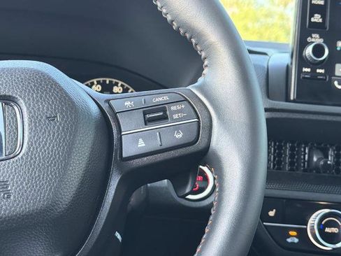 Used 2025 Honda CR-V Sport-L image 13