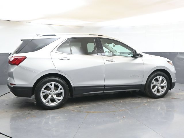 Used 2019 Chevrolet Equinox LT FWD image 6
