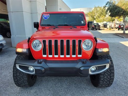 Certified 2022 Jeep Wrangler Unlimited Sahara image 17