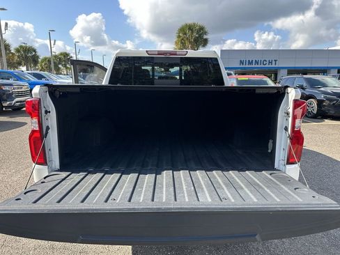 Used 2020 Chevrolet Silverado 1500 High Country w/ Technology Package image 31