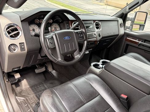 Used 2010 Ford F250 Lariat AWD/4WD image 24