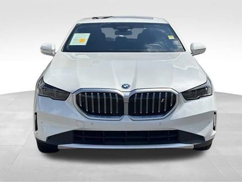 Used 2024 BMW i5 eDrive40i w/ Premium Package RWD image 13