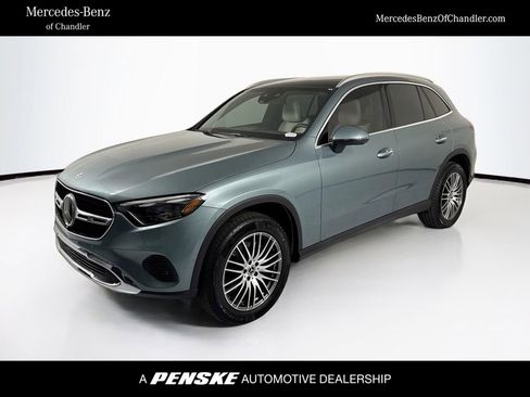 Certified 2026 Mercedes-Benz GLC 300 image 1