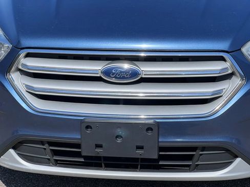 Used 2018 Ford Escape SE w/ SE SYNC Package AWD/4WD image 32