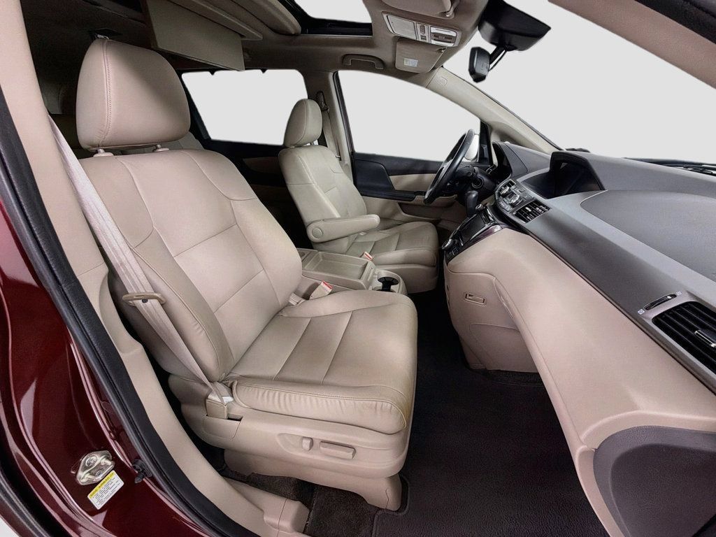 Used 2016 Honda Odyssey Touring Elite image 30